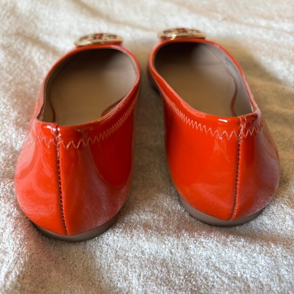 Tory Burch "Reva" patent leather ballet flat, Equestrian Orange, size 8.5 - Picture 6 of 9
